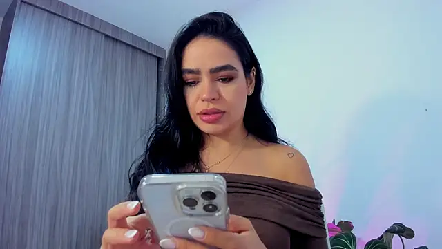 Sara Leblanc online show from October 8, 2025, 3:20 pm