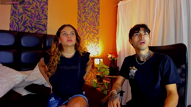 hinata itachi online show from February 20, 2025, 3:23 am