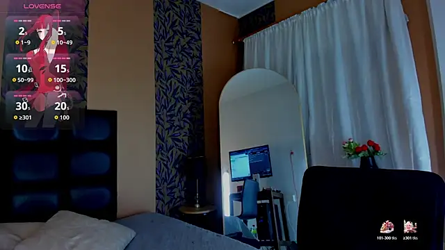 hinata itachi online show from November 24, 2025, 11:15 pm