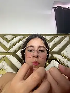 Snapshot of evaFiore chatting on July 12, 2026, 7:16 pm evaFiore online show from July 12, 2026, 7:16 pm