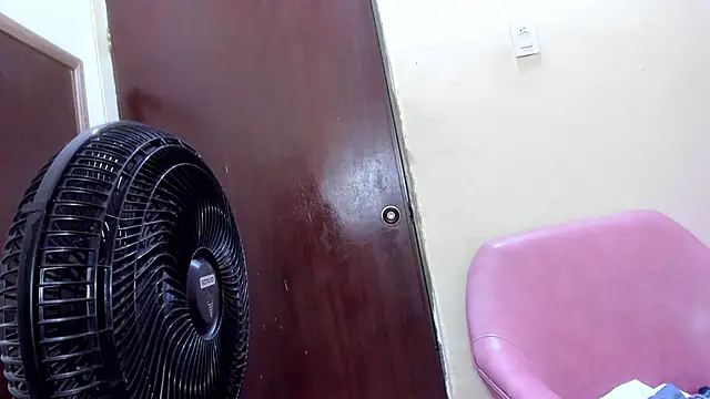 Mariana 16  online show from February 1, 2025, 1:02 am