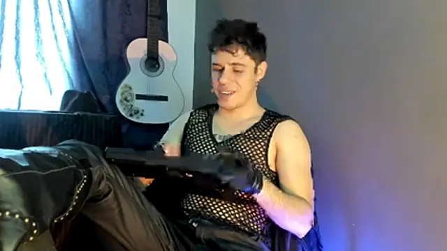 Snapshot of Antonello_Vannucci chatting on November 30, 2025, 4:33 pm Antonello Vannucci online show from November 30, 2025, 4:33 pm