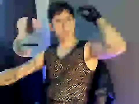 Snapshot of Antonello_Vannucci chatting on December 4, 2025, 4:16 pm Antonello Vannucci online show from December 4, 2025, 4:16 pm