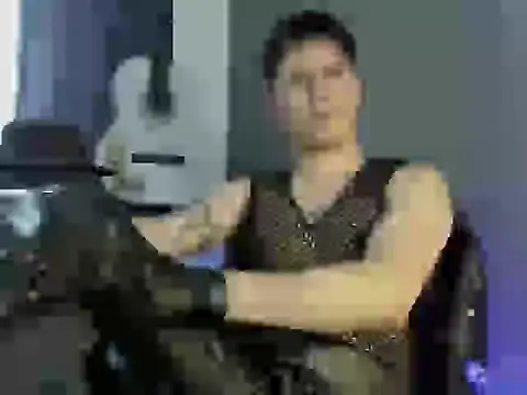 Snapshot of Antonello_Vannucci chatting on December 18, 2025, 4:13 pm Antonello Vannucci online show from December 18, 2025, 4:13 pm