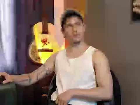 Snapshot of Antonello_Vannucci chatting on March 5, 2026, 2:24 pm Antonello Vannucci online show from March 5, 2026, 2:24 pm