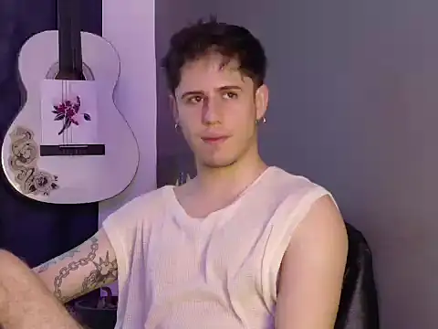 Snapshot of Antonello_Vannucci chatting on March 23, 2026, 4:22 pm Antonello Vannucci online show from March 23, 2026, 4:22 pm