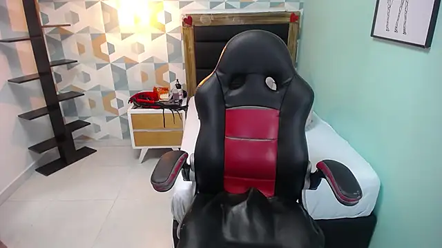 ARYAMORGAN1 online show from February 20, 2025, 12:25 pm