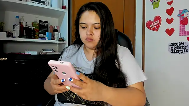 Snapshot of lizzie_c chatting on February 28, 2025, 6:32 am lizzie c online show from February 28, 2025, 6:32 am