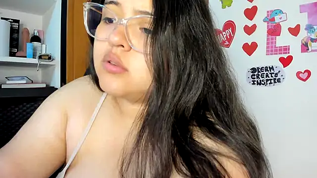 Snapshot of lizzie_c chatting on March 2, 2025, 8:16 am lizzie c online show from March 2, 2025, 8:16 am