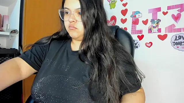 Snapshot of lizzie_c chatting on March 8, 2025, 6:43 am lizzie c online show from March 8, 2025, 6:43 am