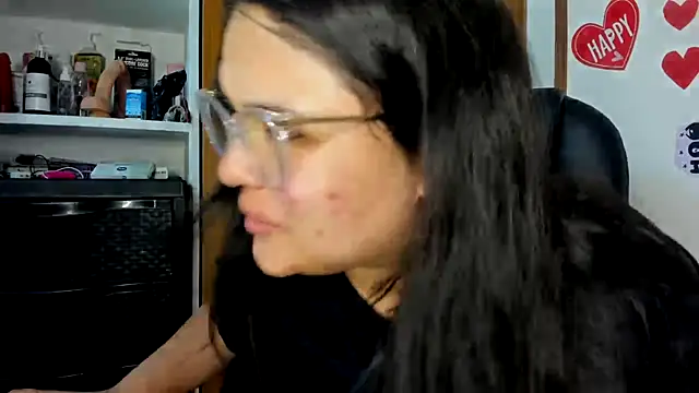 Snapshot of lizzie_c chatting on March 19, 2025, 7:29 am lizzie c online show from March 19, 2025, 7:29 am