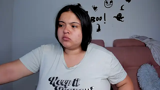 Snapshot of lizzie_c chatting on November 1, 2025, 10:12 pm lizzie c online show from November 1, 2025, 10:12 pm