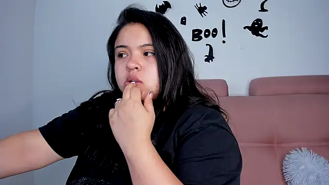 Snapshot of lizzie_c chatting on November 2, 2025, 9:06 pm lizzie c online show from November 2, 2025, 9:06 pm