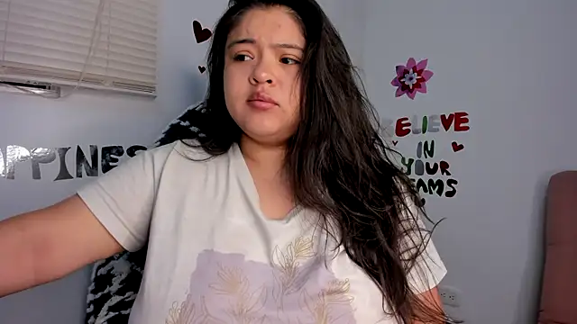 Snapshot of lizzie_c chatting on November 14, 2025, 10:25 am lizzie c online show from November 14, 2025, 10:25 am