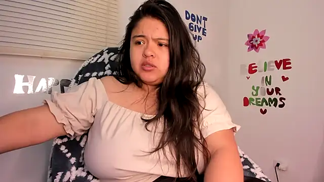 Snapshot of lizzie_c chatting on November 15, 2025, 10:34 am lizzie c online show from November 15, 2025, 10:34 am