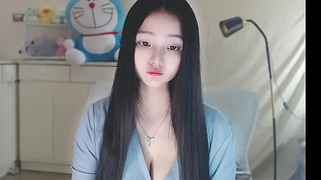 xiao-xiao-D online show from January 16, 2025, 5:21 am