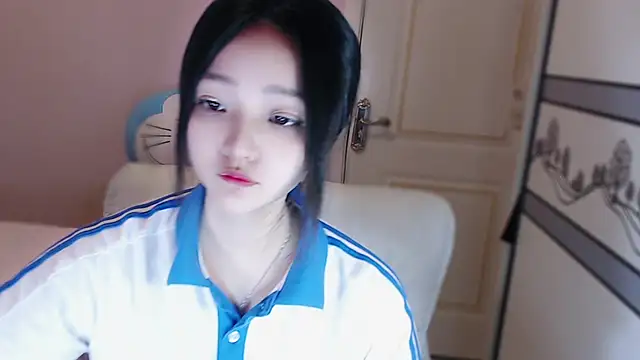 xiao-xiao-D online show from March 21, 2025, 8:28 am