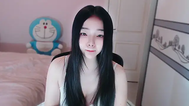 xiao-xiao-D online show from November 20, 2025, 5:40 am