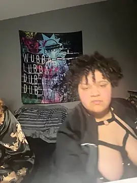 lesbihonest696969 online show from January 8, 2025, 7:45 am