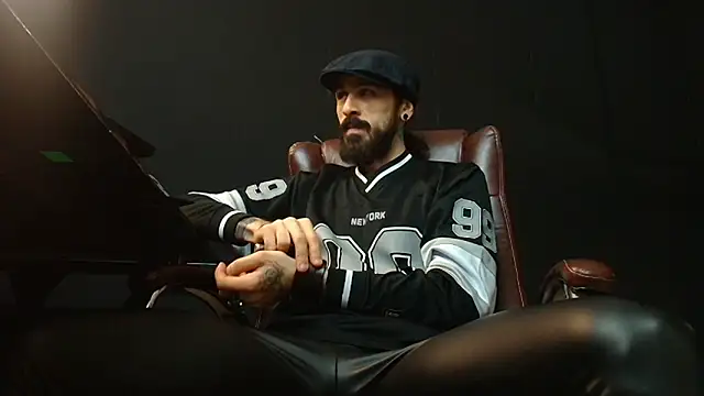 AxelColton online show from January 7, 2025, 5:54 am