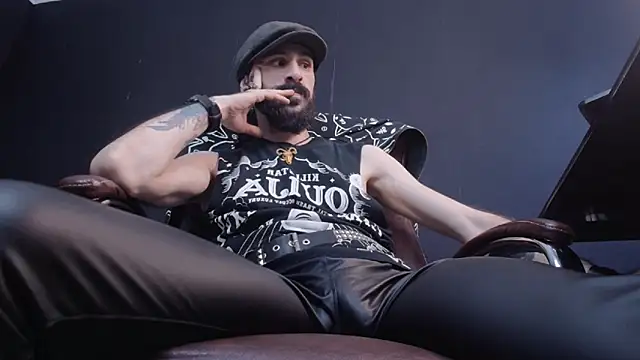 AxelColton online show from February 4, 2025, 12:33 pm