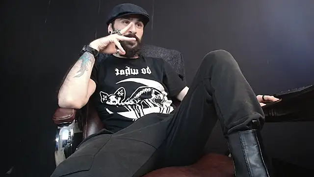 AxelColton online show from February 25, 2025, 9:31 am