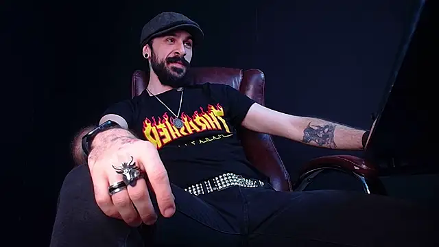 AxelColton online show from December 5, 2025, 6:22 am