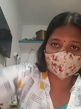 Snapshot of Tamil_Sanjana_ chatting on February 16, 2025, 2:10 pm Tamil Sanjana online show from February 16, 2025, 2:10 pm