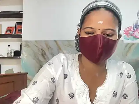 Snapshot of Tamil_Sanjana_ chatting on April 13, 2026, 5:13 am Tamil Sanjana online show from April 13, 2026, 5:13 am