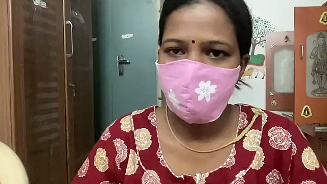 Snapshot of Tamil_Sanjana_ chatting on July 5, 2026, 6:09 am Tamil Sanjana online show from July 5, 2026, 6:09 am