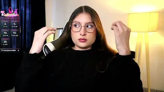 Daisha Riley online show from September 11, 2025, 1:44 pm