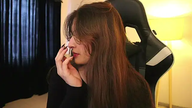 Daisha Riley online show from November 4, 2025, 3:33 pm