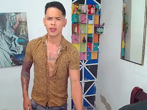 Andres Santos777 online show from May 9, 2026, 5:29 pm