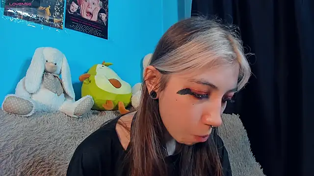  Mindy  online show from February 18, 2025, 6:26 am