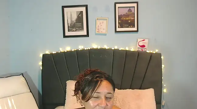 AngelRouss online show from January 24, 2025, 11:26 am