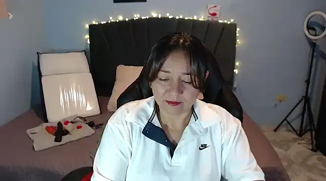 AngelRouss online show from January 31, 2025, 9:37 pm