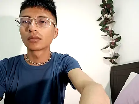 codysmith online show from February 20, 2025, 6:17 am