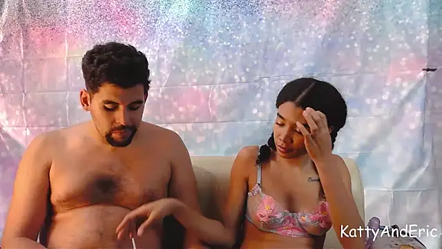 kattyandericc online show from February 25, 2025, 7:58 pm