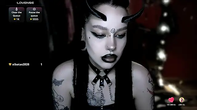 alexx succubus online show from June 2, 2026, 3:52 am