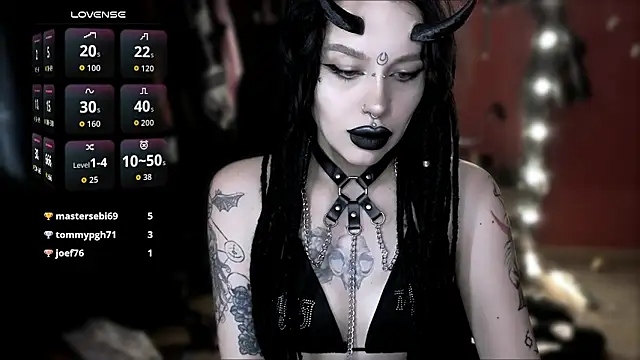 alexx succubus online show from June 7, 2026, 5:44 am