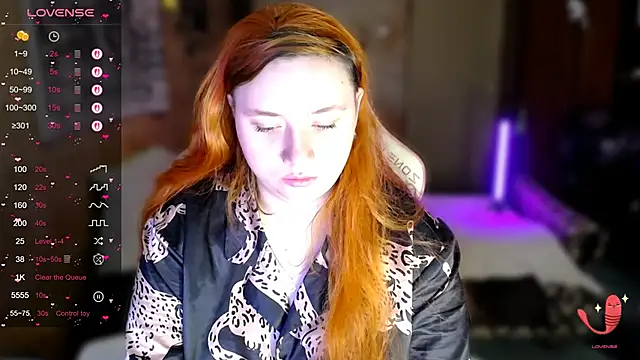 Bitchy Lily online show from November 26, 2025, 3:35 pm