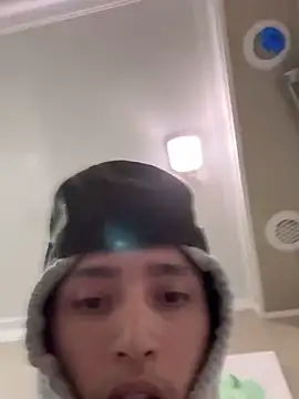 qbaby96 online show from March 12, 2025, 6:40 am