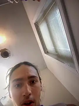 qbaby96 online show from October 4, 2025, 9:24 pm