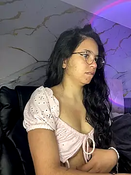 Rosita forever  online show from October 14, 2025, 2:40 pm