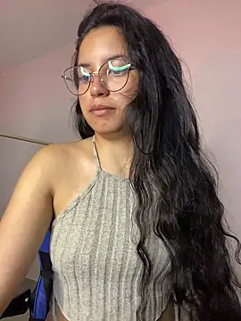 Rosita forever  online show from November 29, 2025, 2:47 am