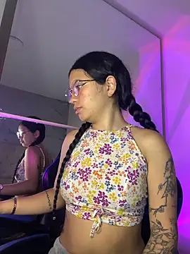 Rosita forever  online show from April 13, 2026, 1:05 pm