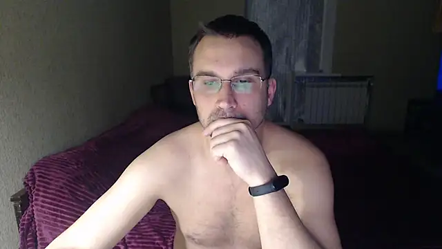 Sanderx online show from March 3, 2025, 8:32 pm