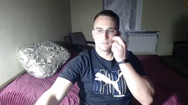 Sanderx online show from March 14, 2025, 9:10 pm