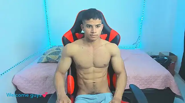 oliver thompsson7 online show from February 23, 2025, 9:26 pm