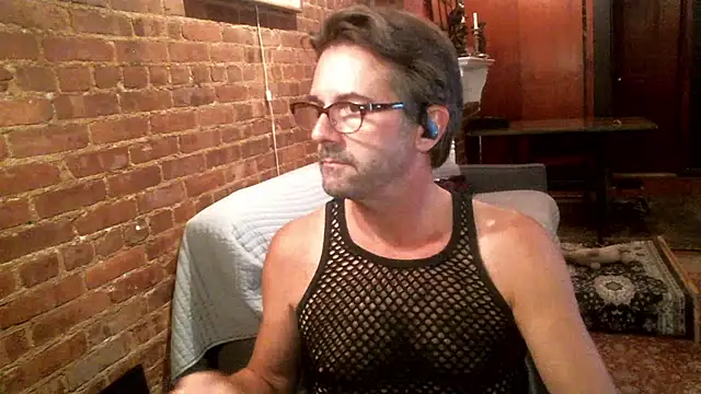 Johnny Bottoms online show from October 6, 2025, 10:51 pm